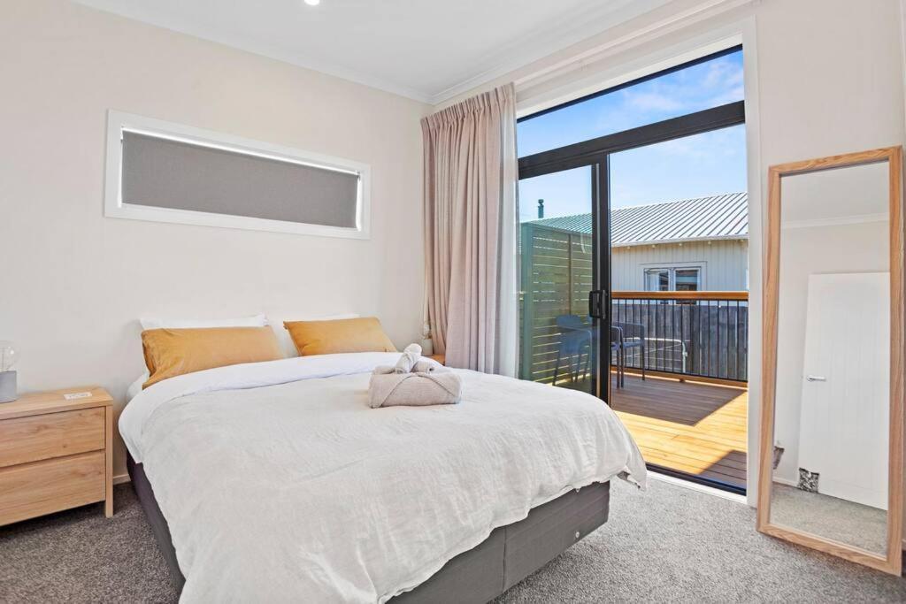 Villa Leisure On Leo Waihi Esterno foto